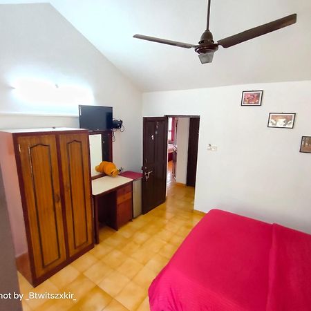 Jes Guest House Majorda Esterno foto