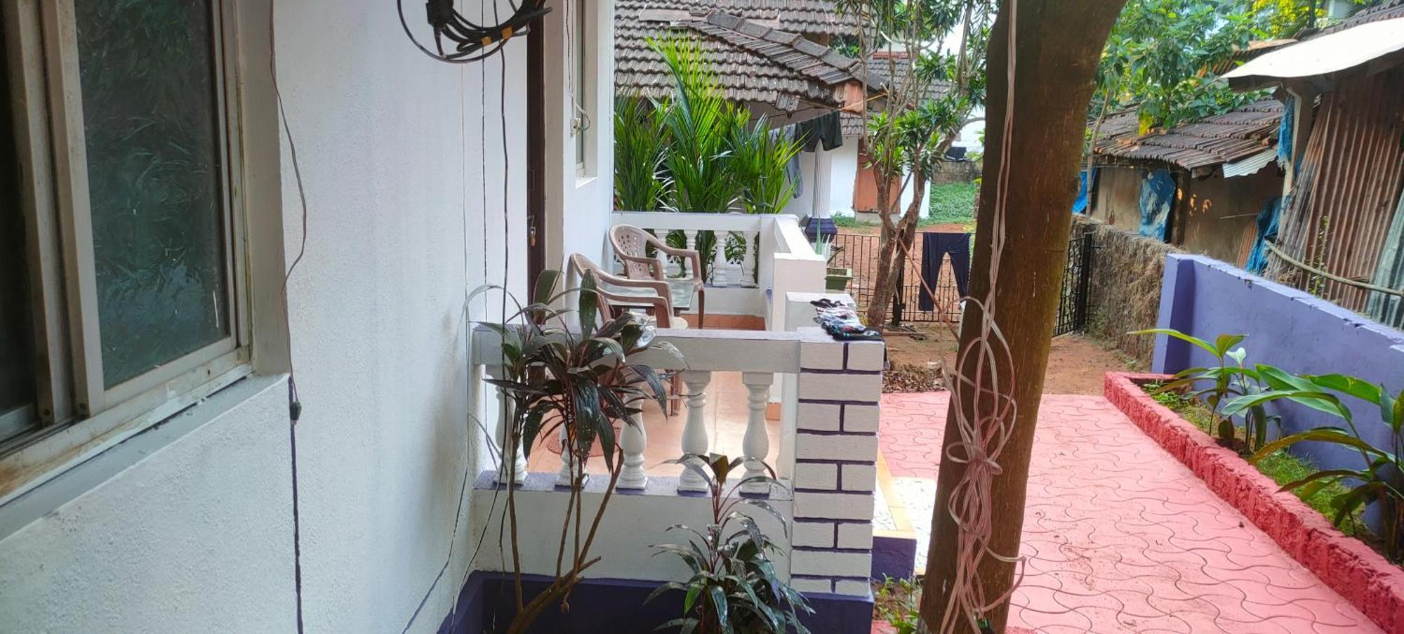 Jes Guest House Majorda Esterno foto
