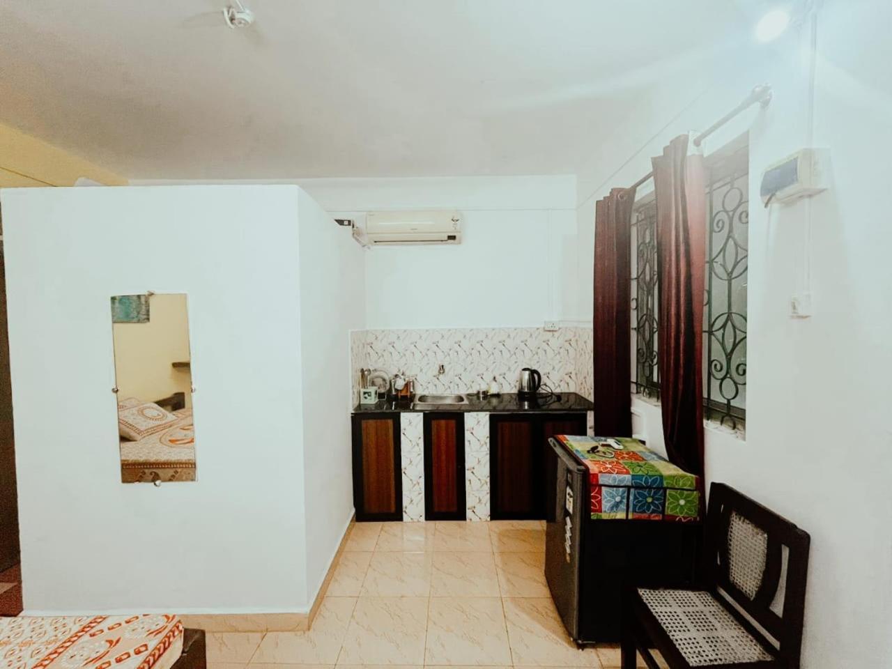 Jes Guest House Majorda Esterno foto