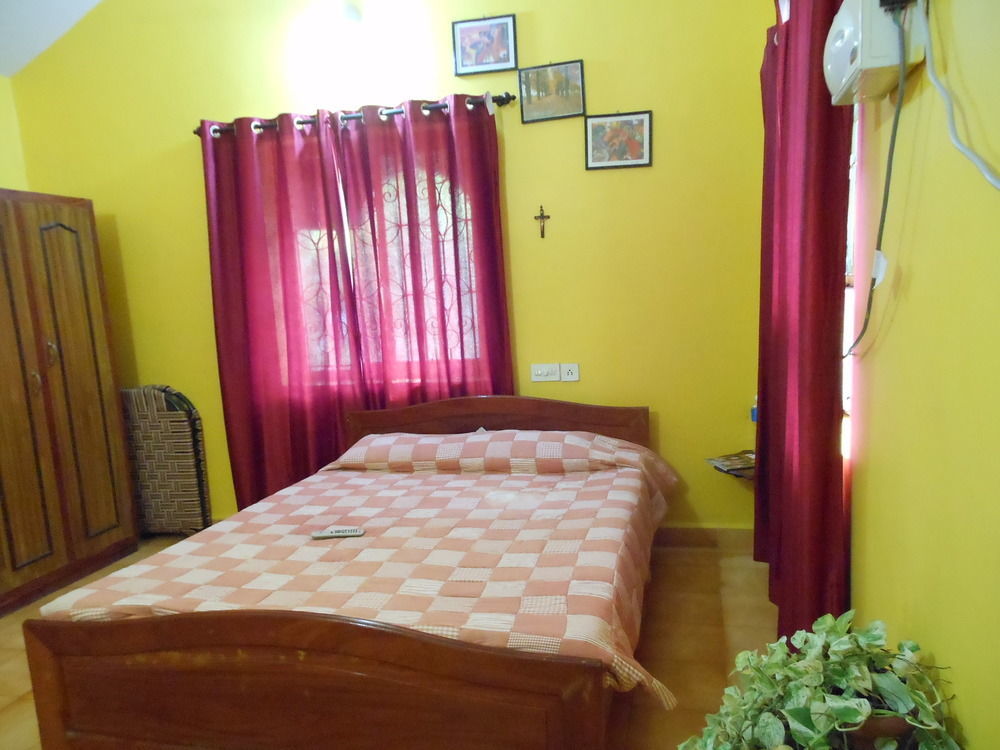 Jes Guest House Majorda Esterno foto