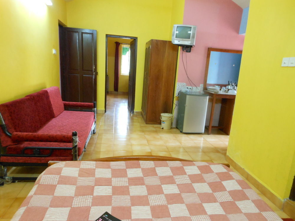 Jes Guest House Majorda Esterno foto