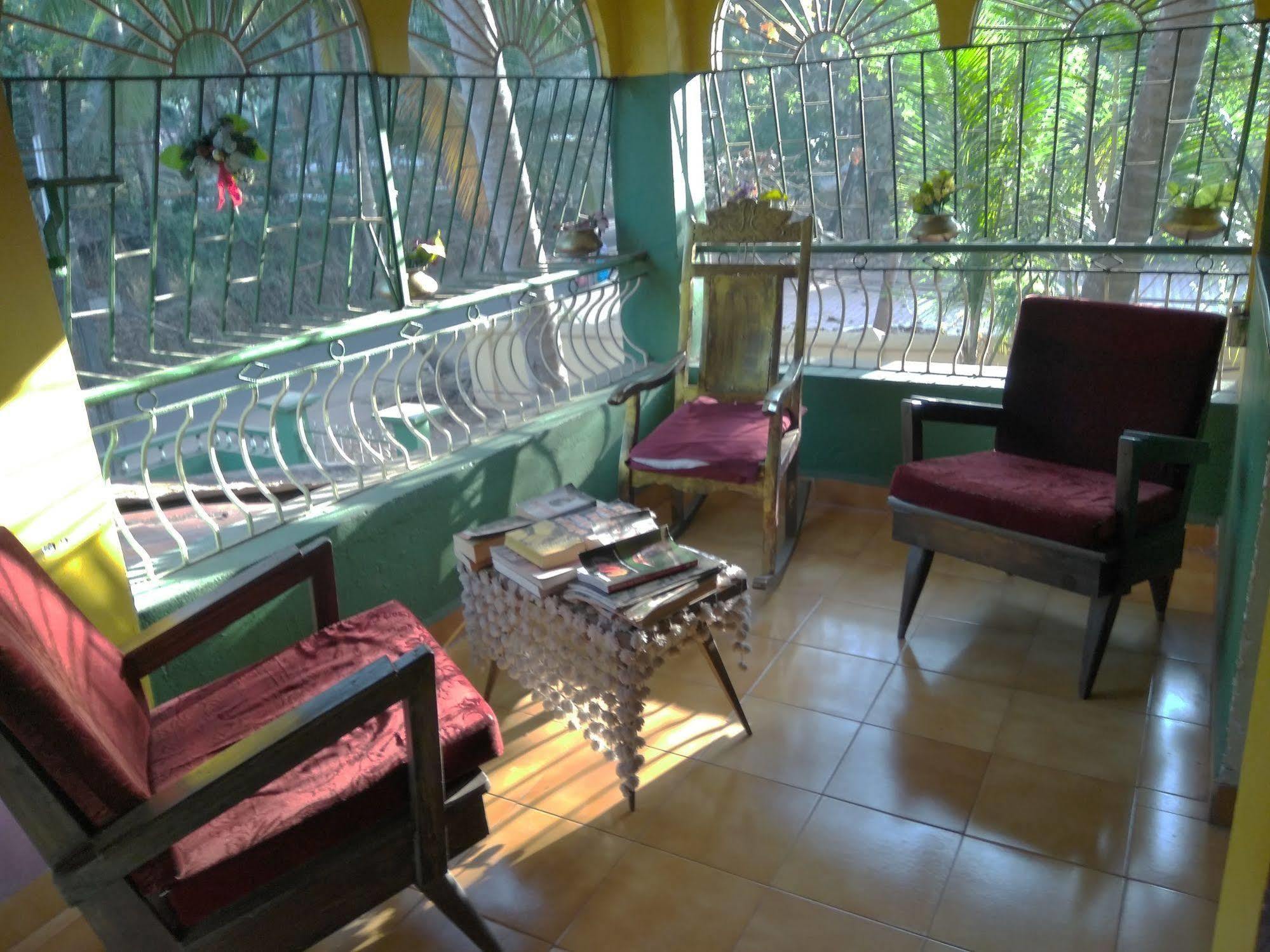 Jes Guest House Majorda Esterno foto